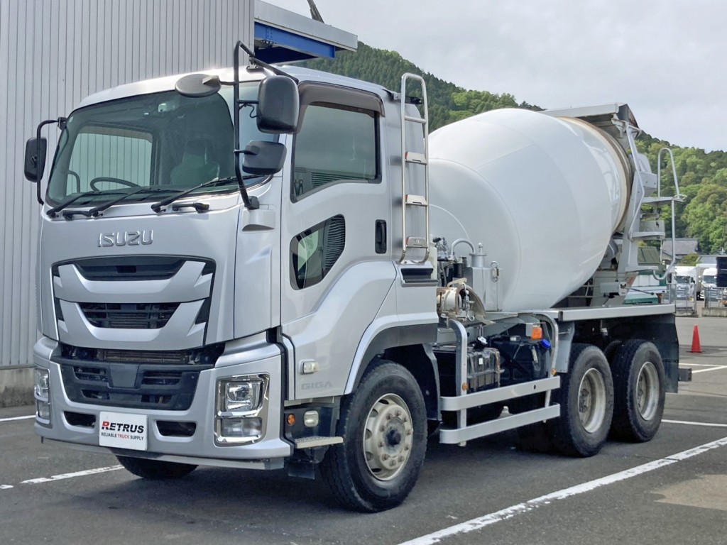 いすゞ ギガ 2KG-CXZ60CTの写真1