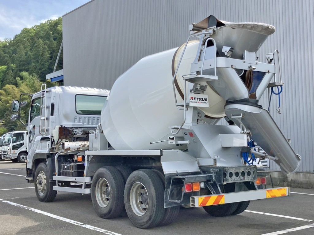 いすゞ ギガ 2KG-CXZ60CTの写真3