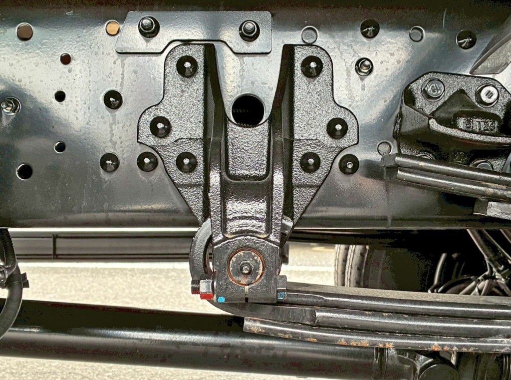 リーフサスです。|三菱 ファイター 2KG-FK62F(2WD)の写真5