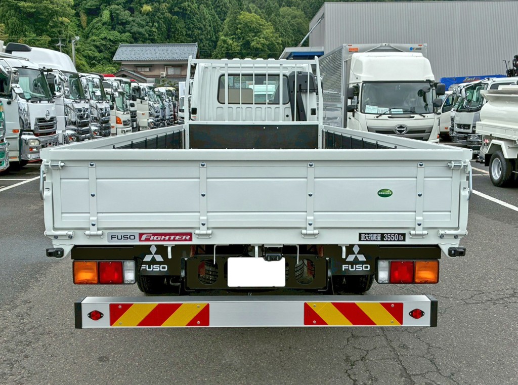 リヤ周りの状態です。|三菱 ファイター 2KG-FK62F(2WD)の写真9
