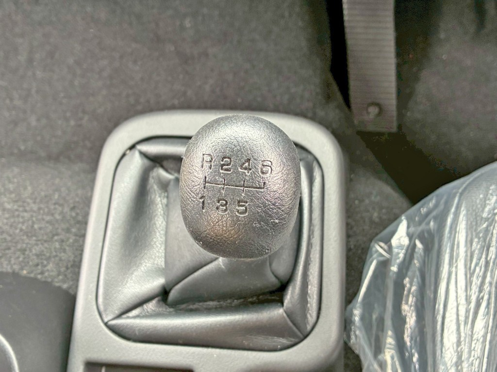 三菱 ファイター 2KG-FK62F(2WD)の写真16