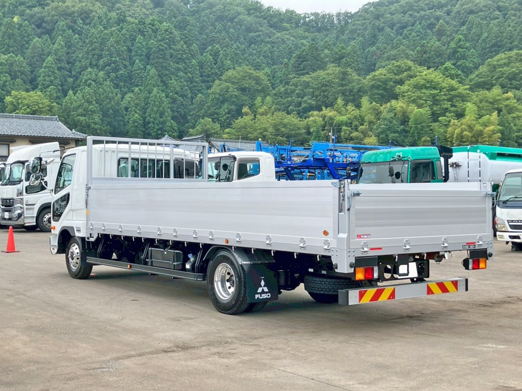 三菱 ファイター 2KG-FK65F(2WD)の写真3
