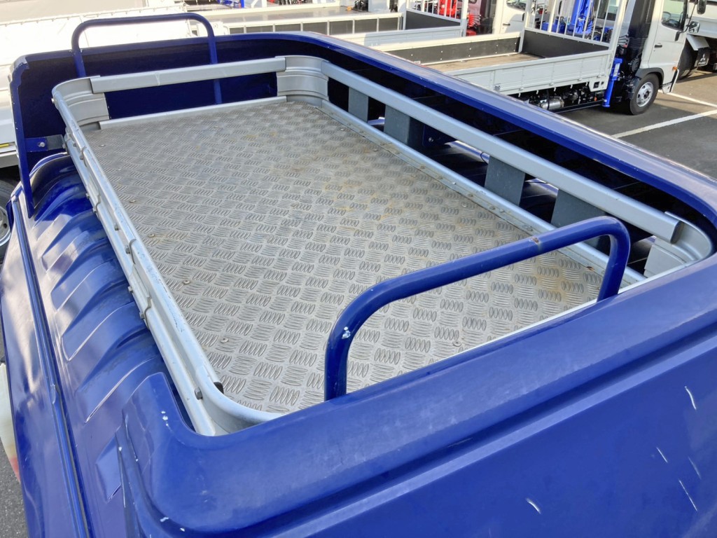 シートデッキの状態です。|三菱 スーパーグレート 2PG-FV70HXの写真26