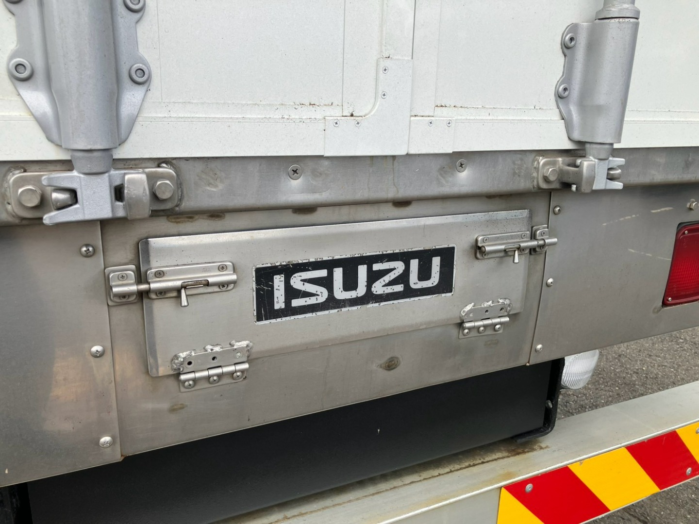 いすゞ フォワード QKG-FVZ34U2の写真38