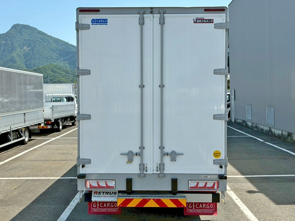 リヤ周りの状態です。|いすゞ ギガ 2PG-CYJ77Dの写真9