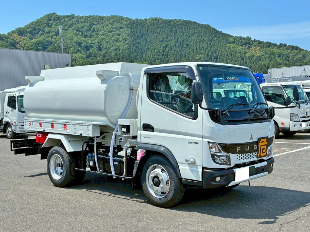 三菱 キャンター 2PG-FEA80(2WD)の写真2