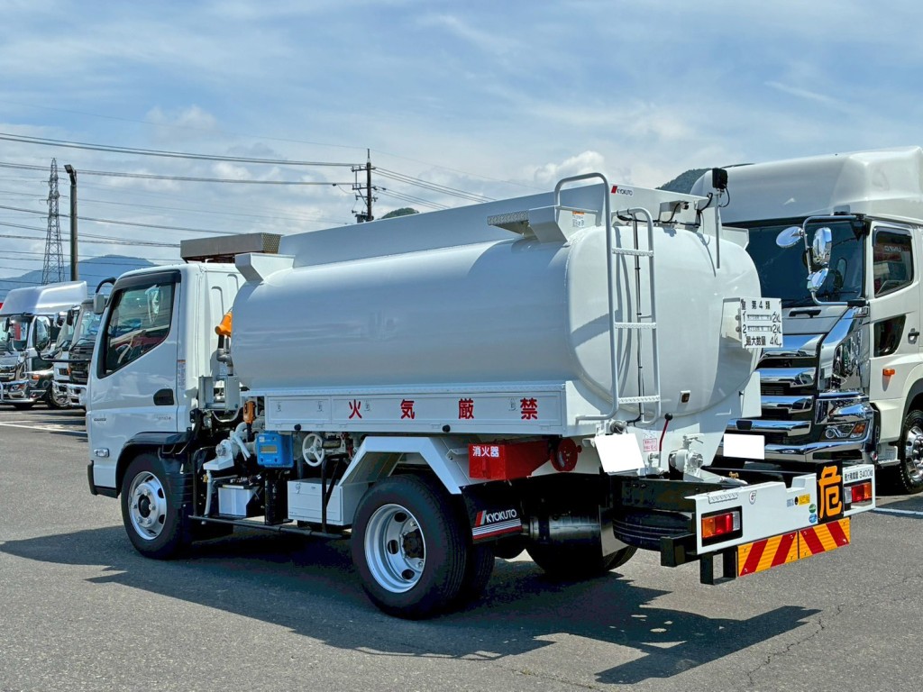 三菱 キャンター 2PG-FEA80(2WD)の写真3