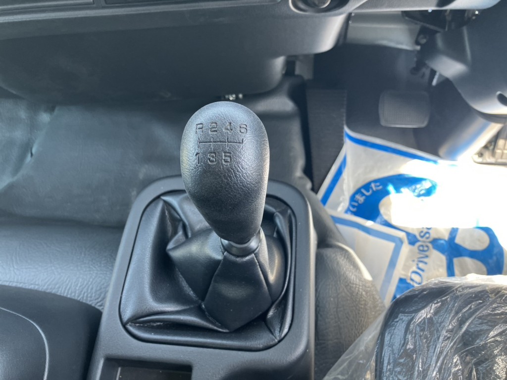 三菱 ファイター 2KG-FK62FZの写真8