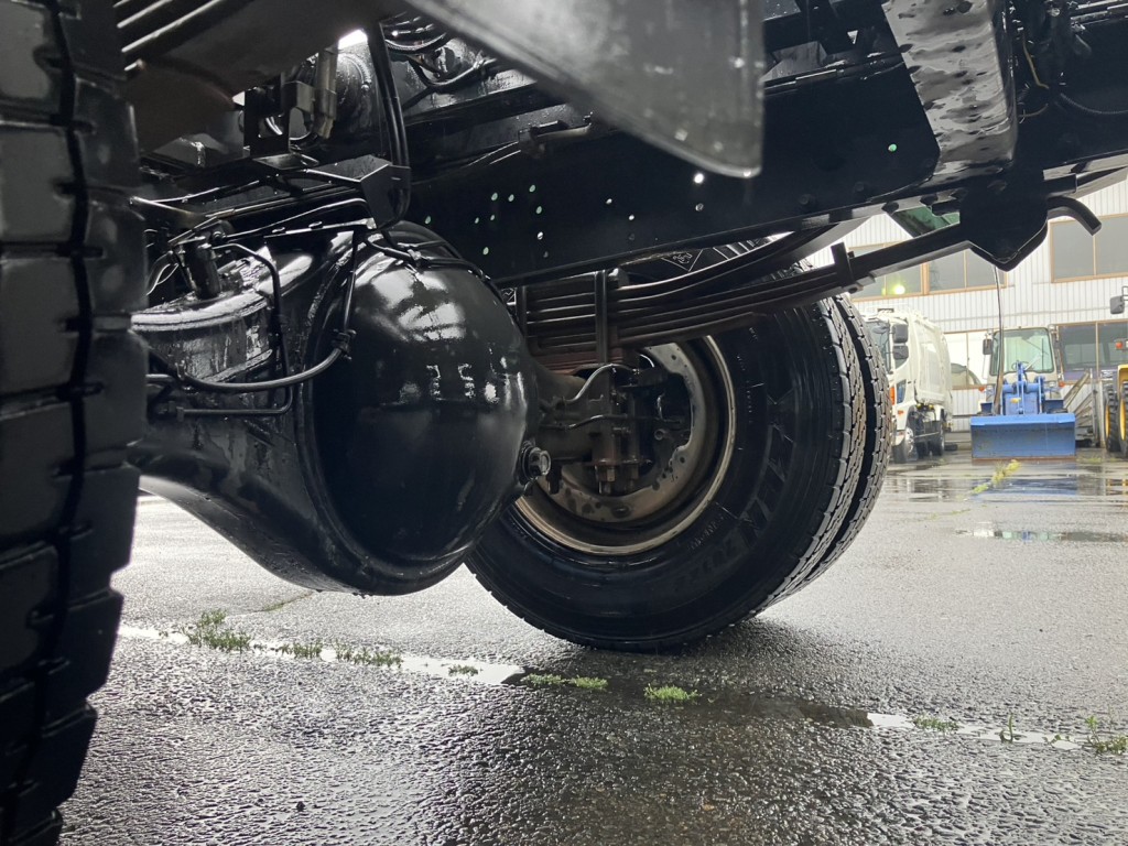 いすゞ フォワード TKG-FRR90S2(2WD)の写真6