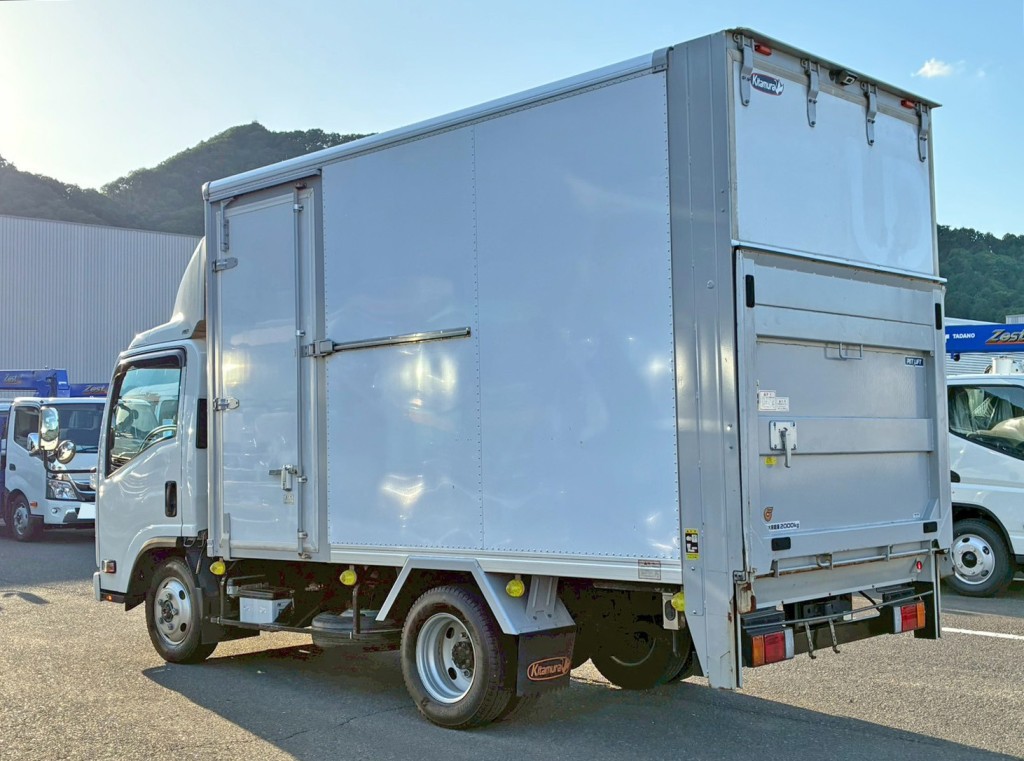 いすゞ エルフ TPG-NMS85AN(4WD)の写真3