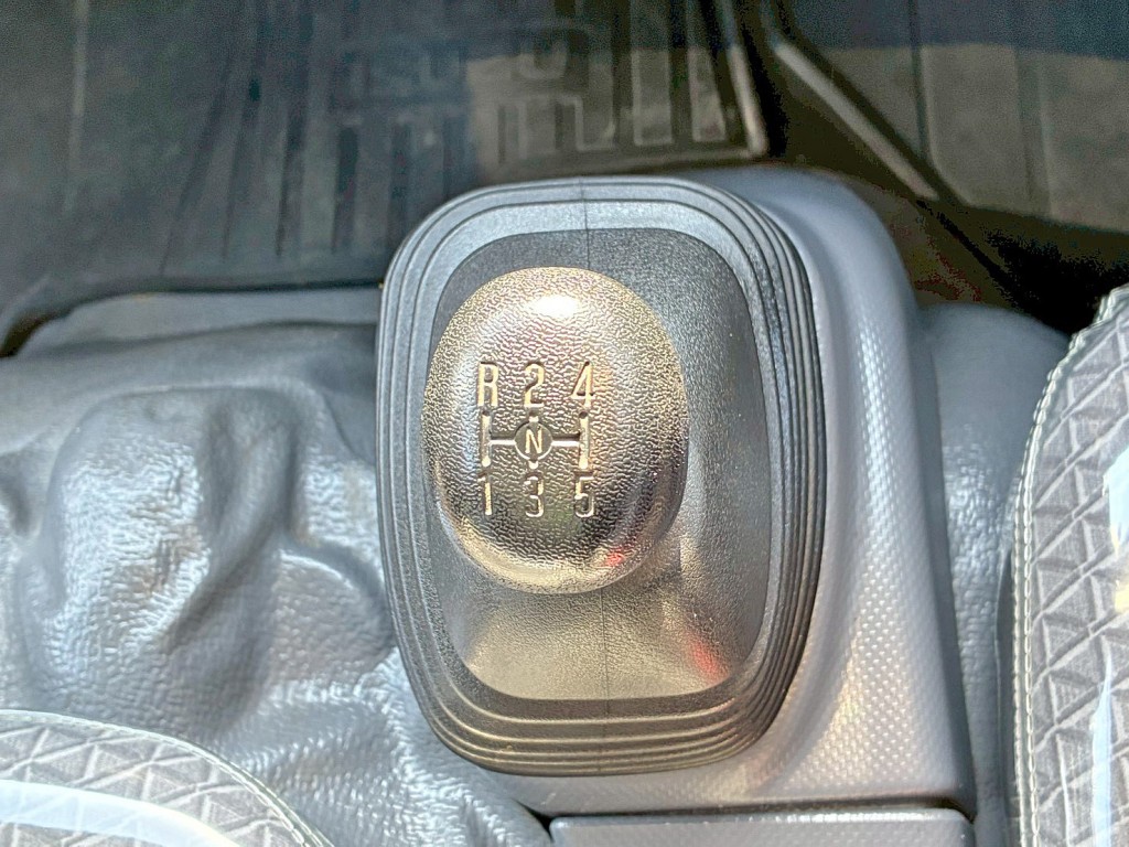 いすゞ エルフ TPG-NMS85AN(4WD)の写真30