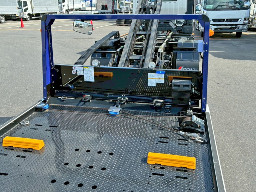 ウインチ付きです。|日野 デュトロ 2KG-XZU722M(2WD)の写真9