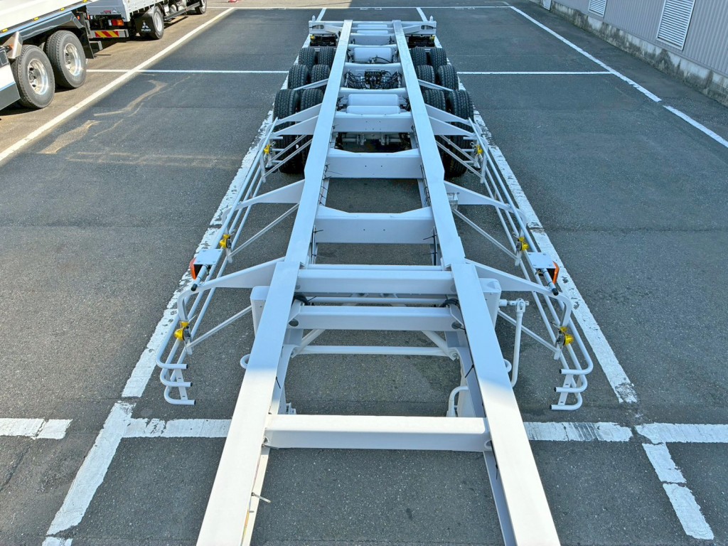前方から後方を見た状態です。|トレクス CTB34004改の写真12