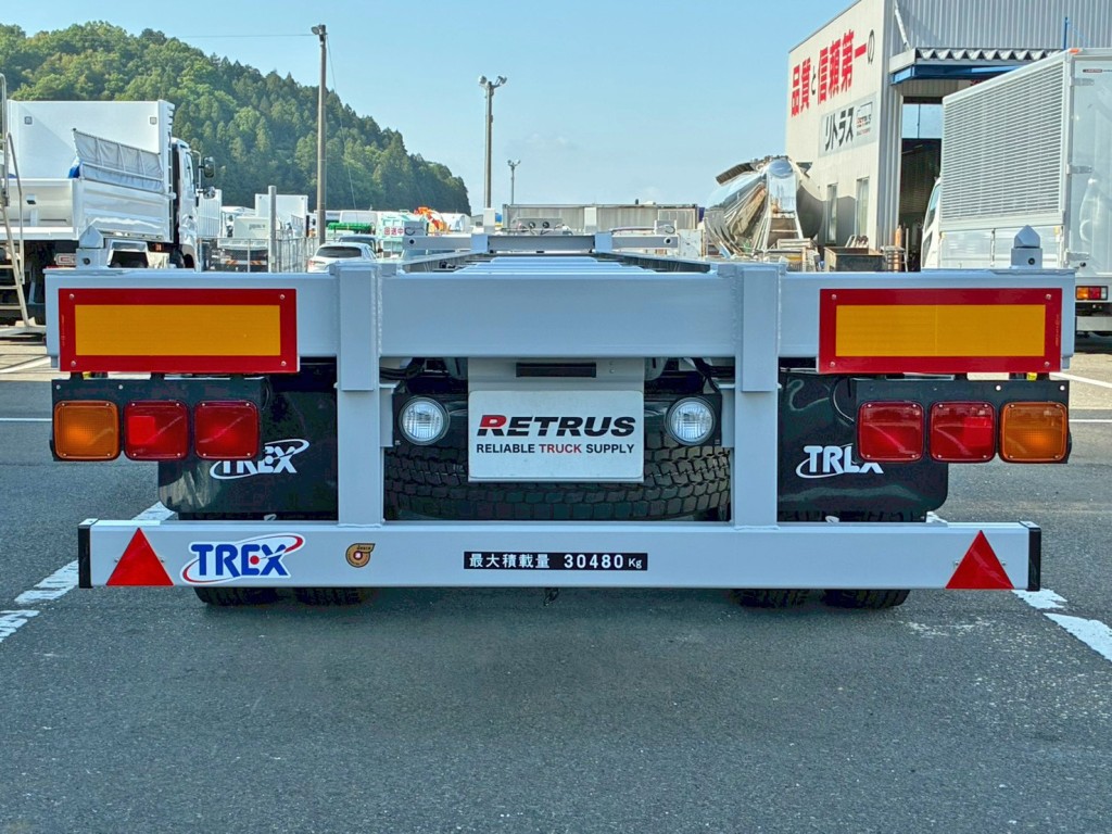 リヤ周りの状態です。|トレクス CTB34004改の写真14
