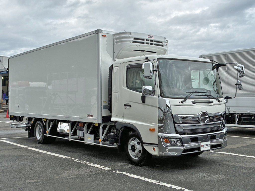 日野 レンジャー 2KG-FD2ABG(2WD)の写真2