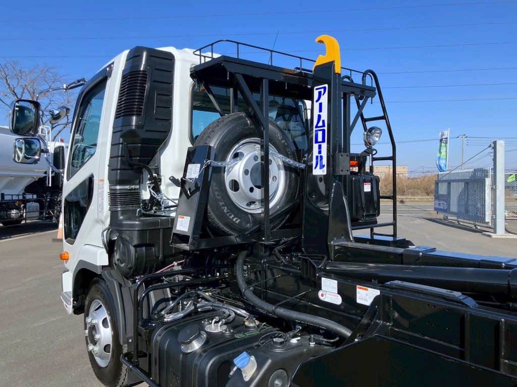 三菱 ファイター 2KG-FK72F(2WD)の写真10