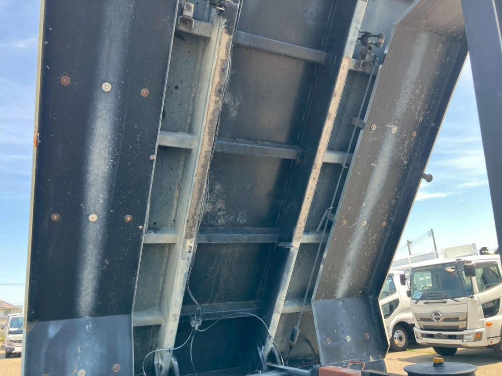 日野 プロフィア 2DG-FS1AGAの写真14