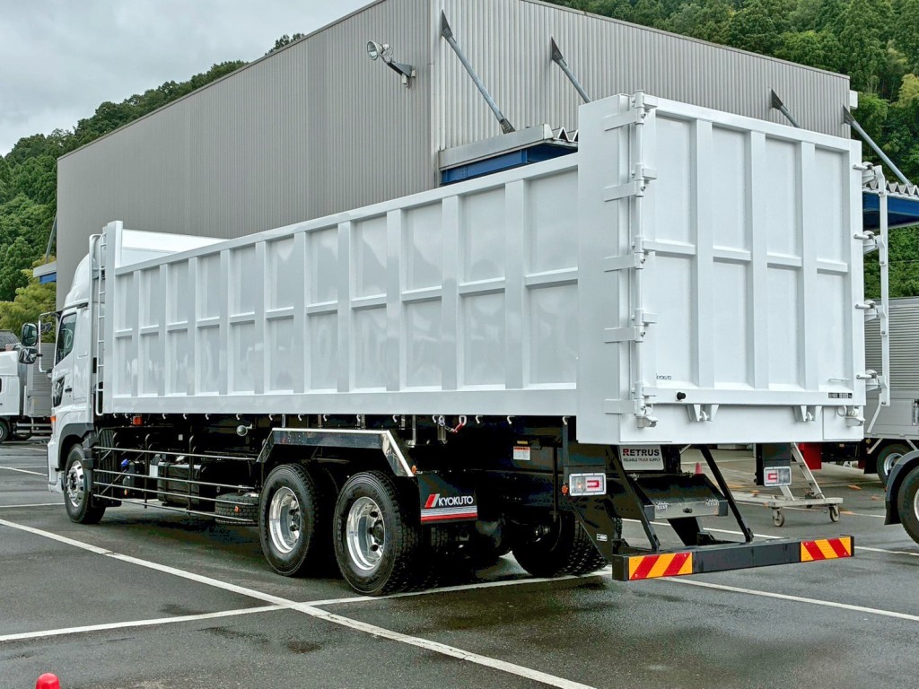 日野 プロフィア 2DG-FS1AHEの写真3