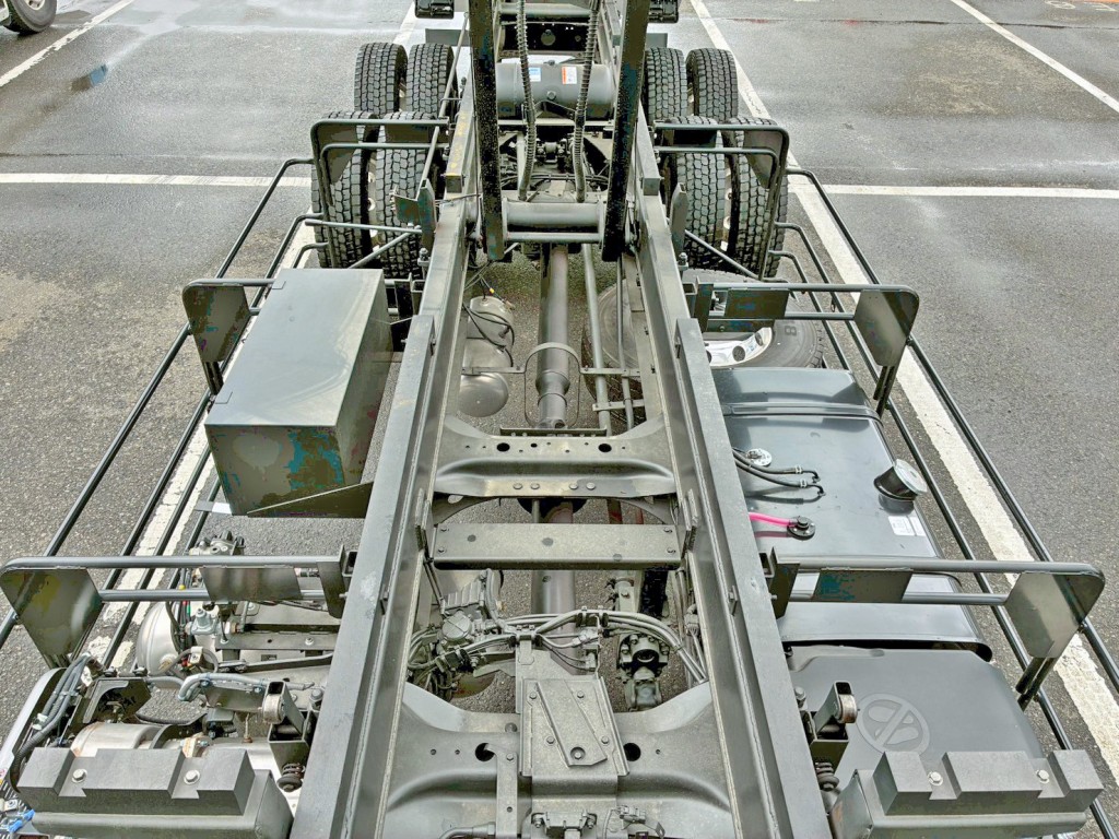 日野 プロフィア 2DG-FS1AHEの写真14