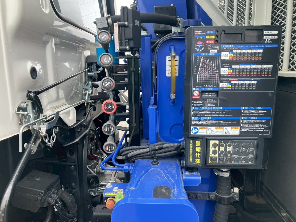 日野 レンジャー 2KG-FX2ABA(4WD)の写真15
