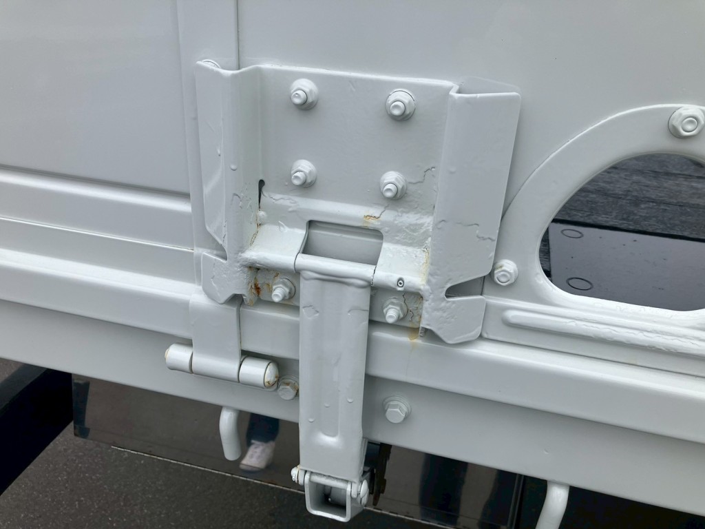 セイコーラック部錆上塗装 左右|日野 レンジャー 2KG-FX2ABA(4WD)の写真34