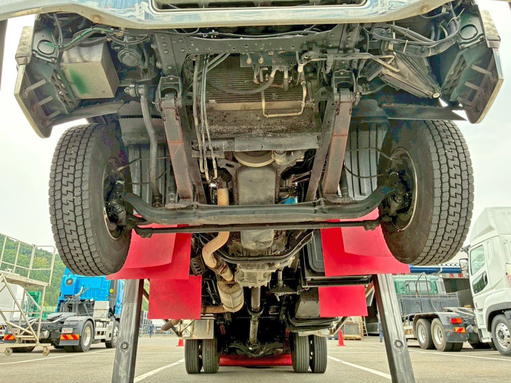 三菱 ファイター PA-FK61FK(2WD)の写真9
