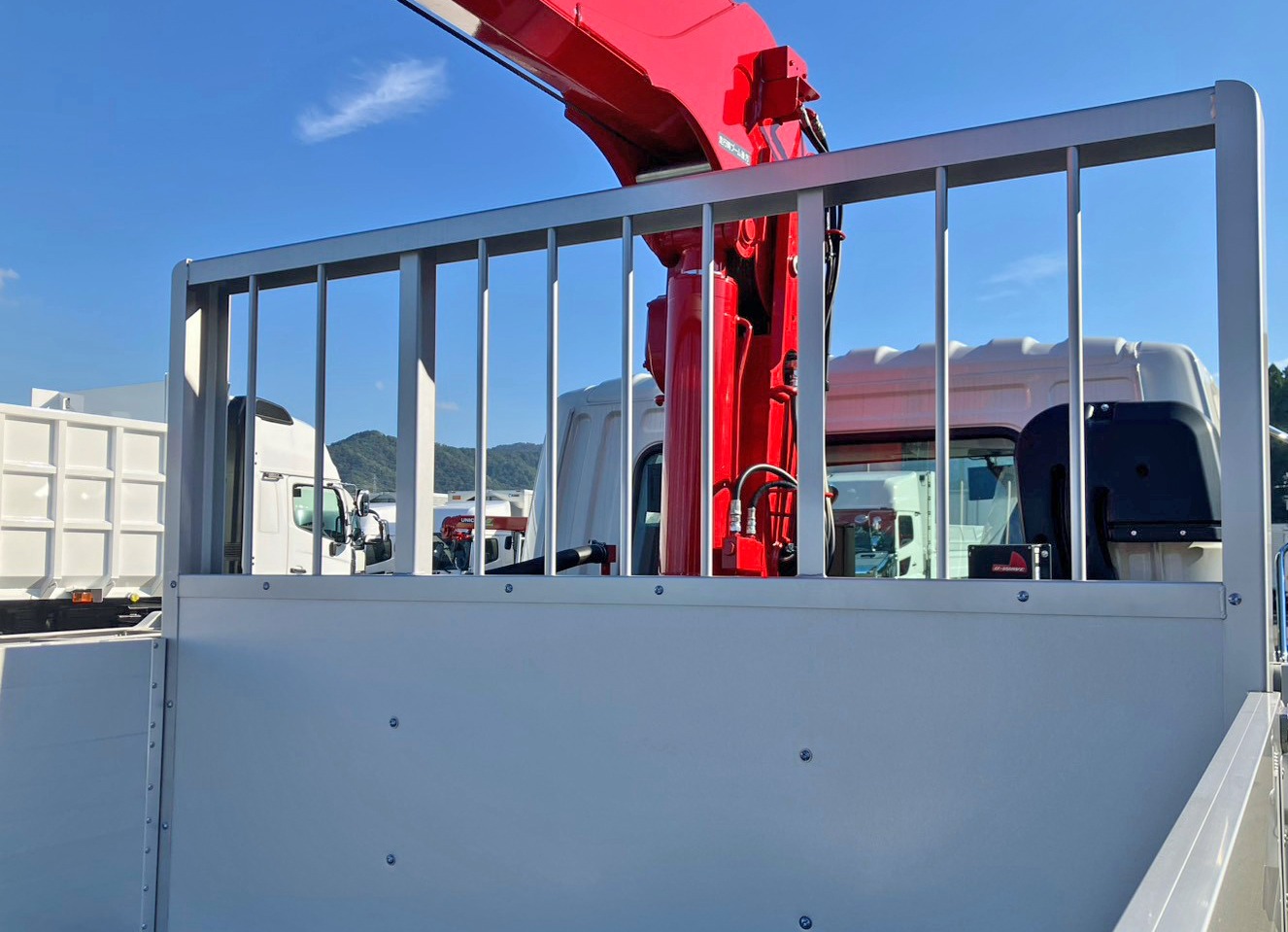 三菱 ファイター 2KG-FK65F(2WD)の写真10