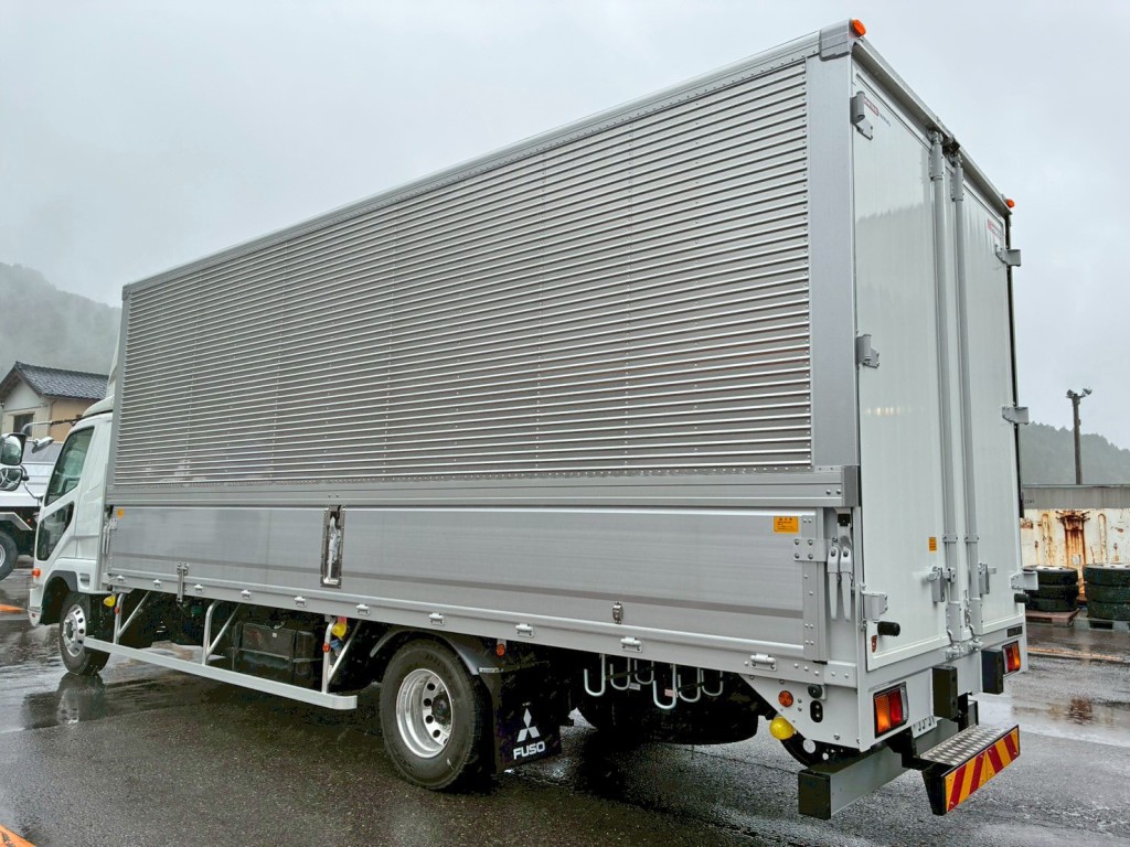 三菱 ファイター 2KG-FK65F(2WD)の写真3