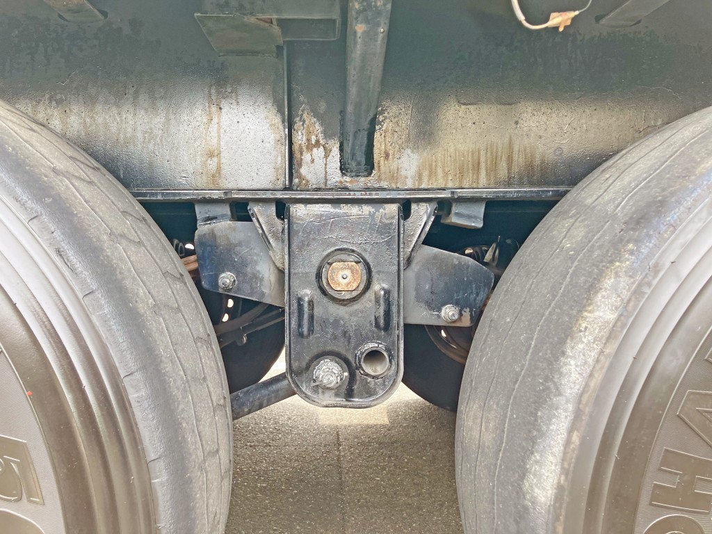 リーフサスです。|トレクス PFB332ACの写真5