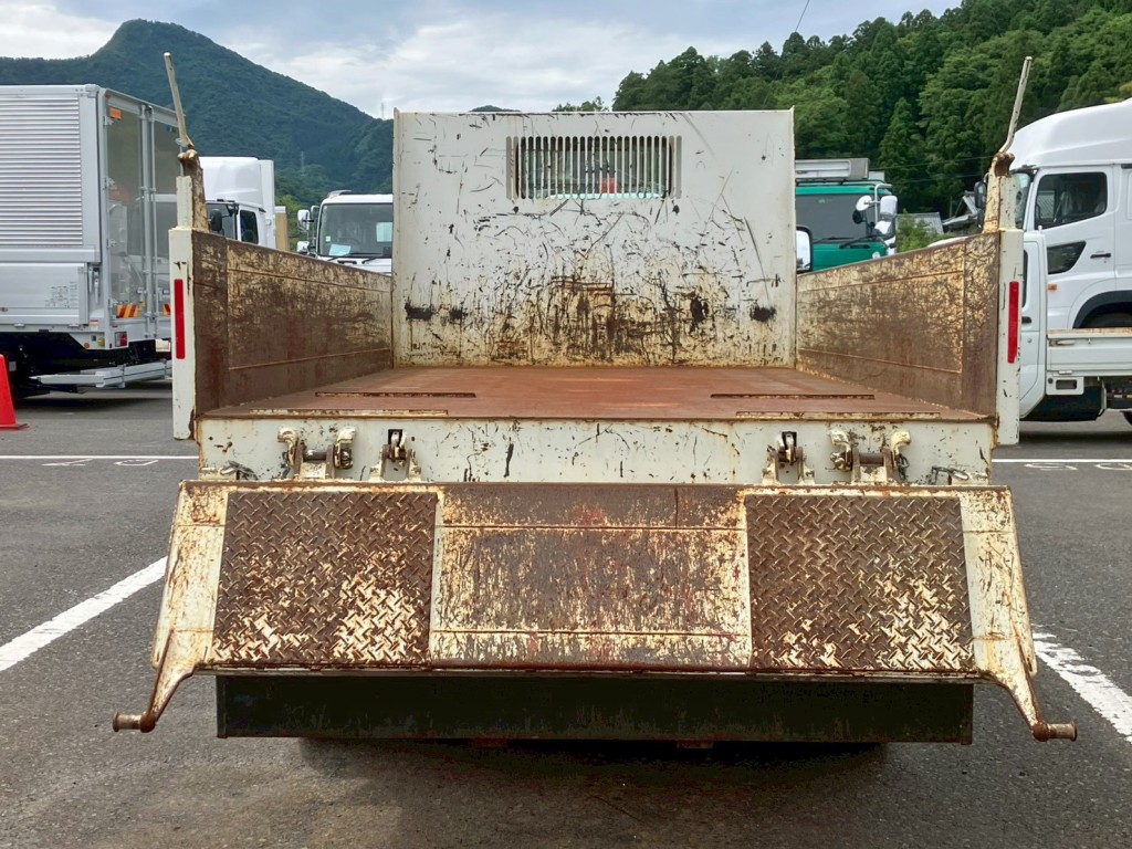 リアゲートは上開きも下開きもできます。|日野 デュトロ 2RG-XZU600Tの写真10