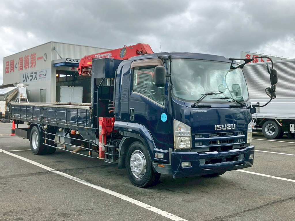 いすゞ フォワード LKG-FTR90S2の写真2