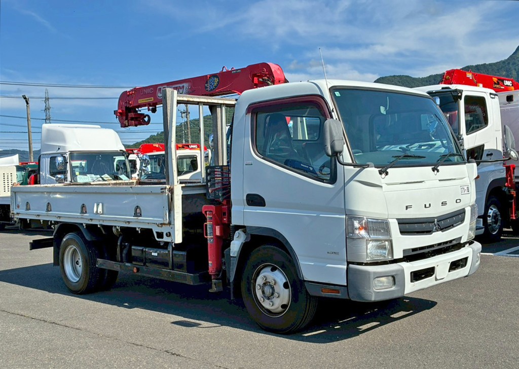 三菱 キャンター SKG-FEB80(2WD)の写真2