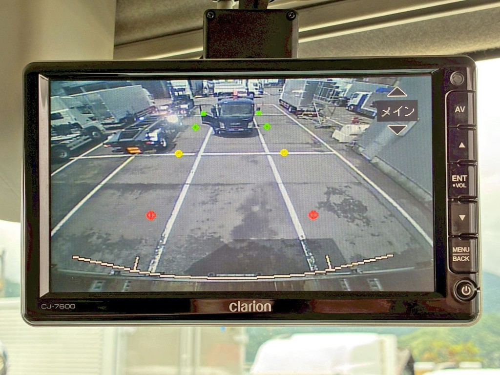 液晶バックモニター付きです。|いすゞ ギガ 2PG-CYJ77Cの写真28