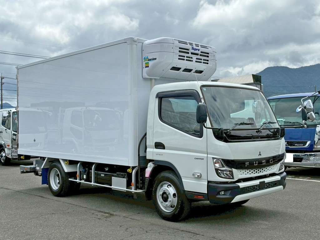 三菱 キャンター 2RG-FEB80(2WD)の写真2