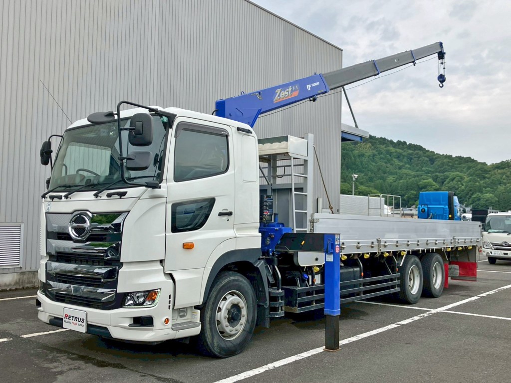 日野 プロフィア 2DG-FS1AHGの写真1