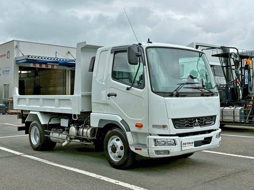 三菱 ファイター 2KG-FK62F(2WD)の写真2