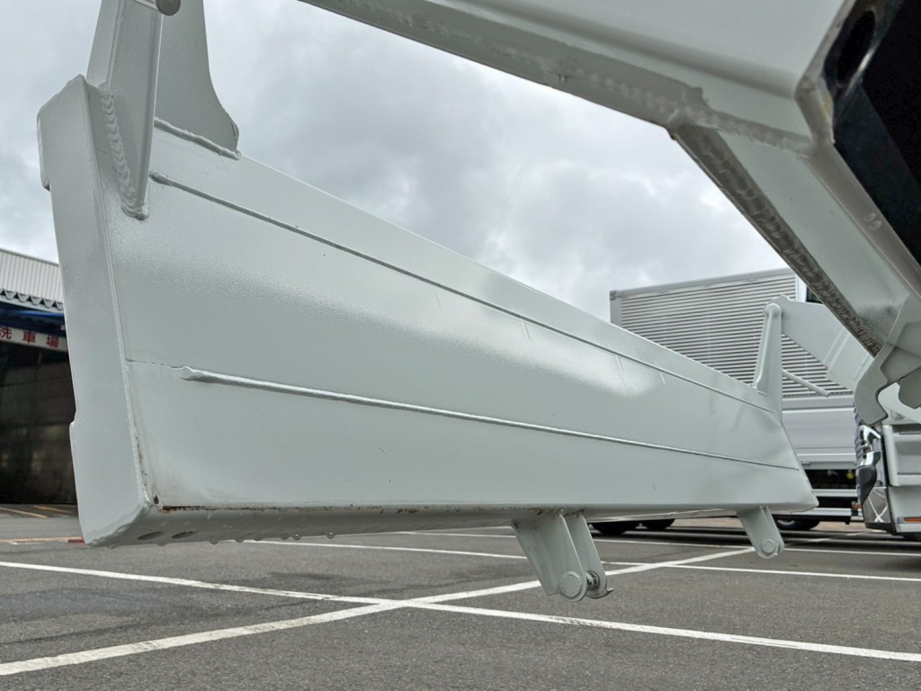 三菱 ファイター 2KG-FK62F(2WD)の写真15