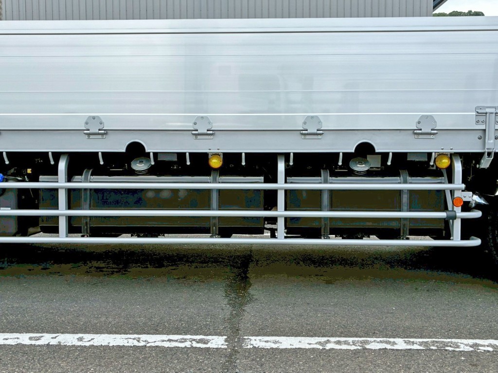 日野 プロフィア 2DG-FW1AHCの写真23