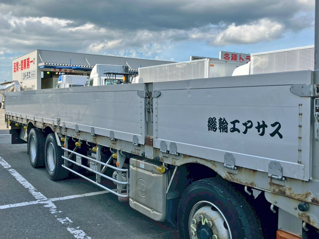 ボディー運転席側の状態です。|UDトラックス クオン QPG-CG5ZEの写真16