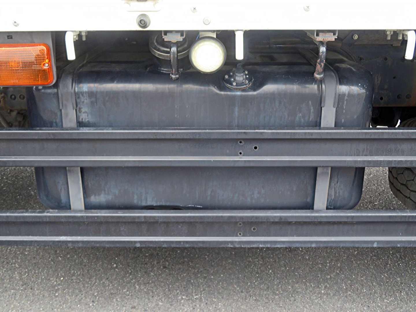 燃料タンクは200Lです。|三菱 ファイター 2KG-FK62FZの写真87