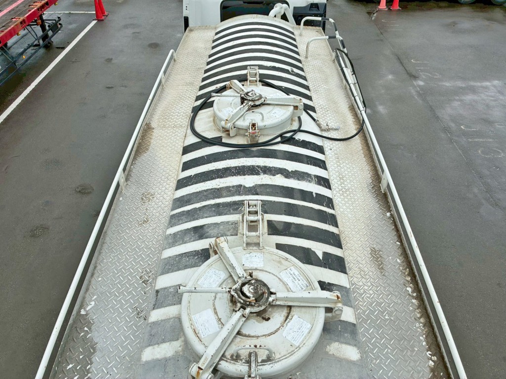 後方から見た状態です。|いすゞ ギガ 2PG-CYL77CMの写真11