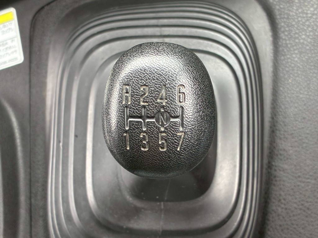 いすゞ ギガ 2PG-CYL77CMの写真37