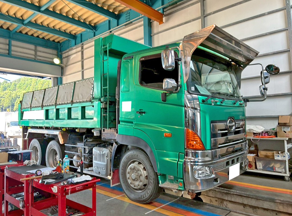日野 プロフィア LKG-FS1EKAAの写真2