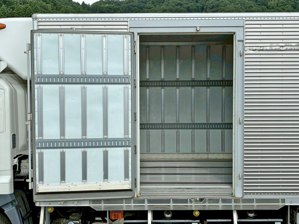 日野 プロフィア QKG-FR1EXBGの写真25