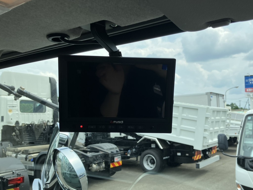 三菱 ファイター 2KG-FK62F(2WD)の写真10