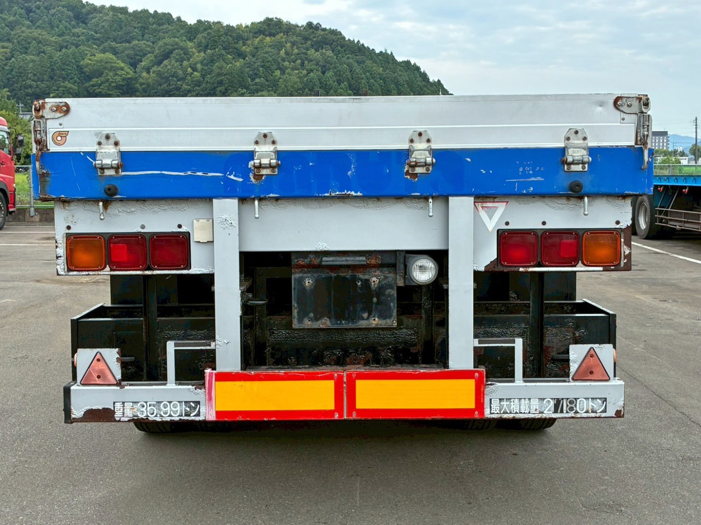 リヤ周りの状態です。|トレクス PFB34117の写真24