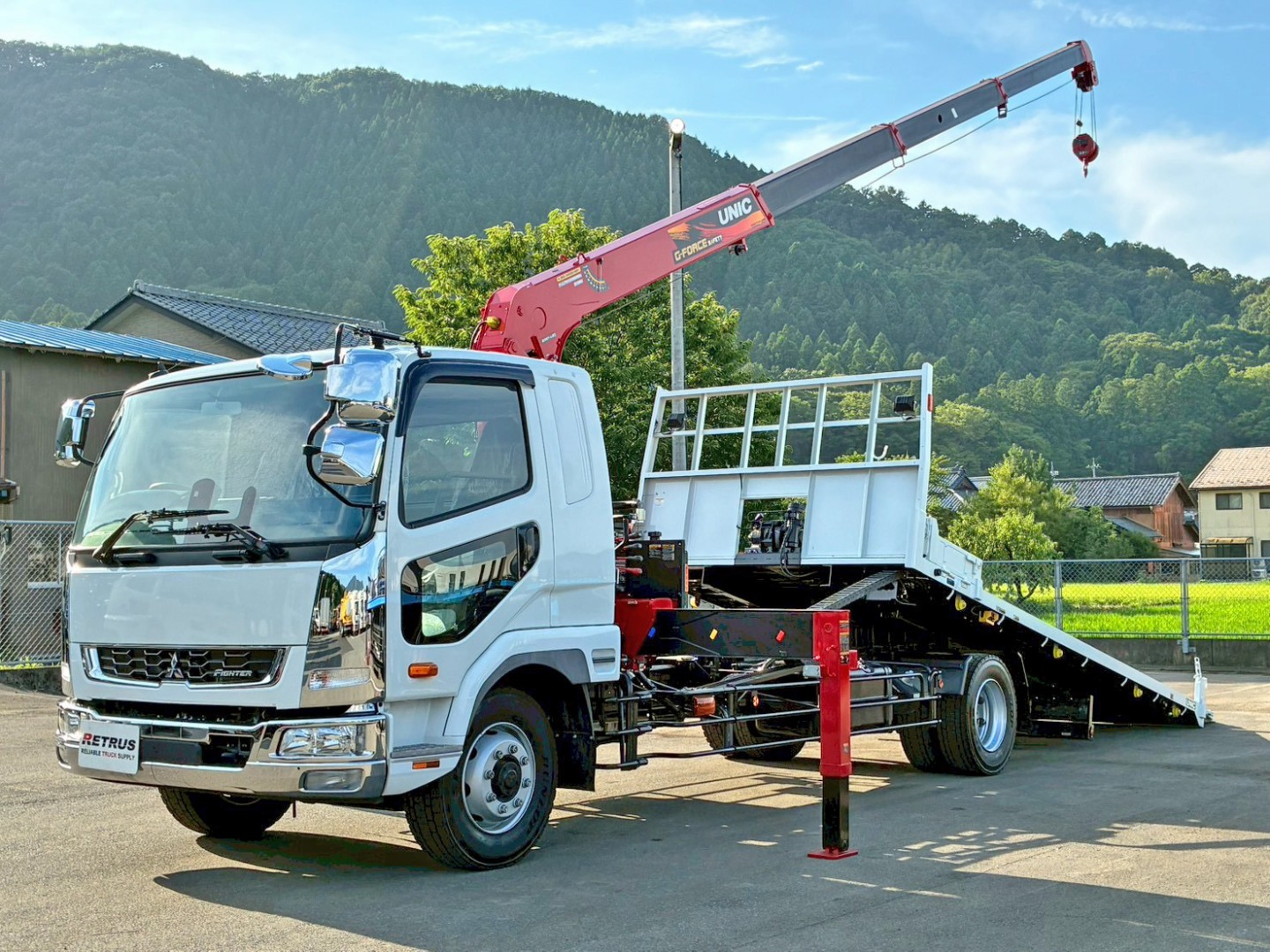 フロント周り、メッキパーツで飾っています。|三菱 ファイター 2KG-FK62FZの写真1