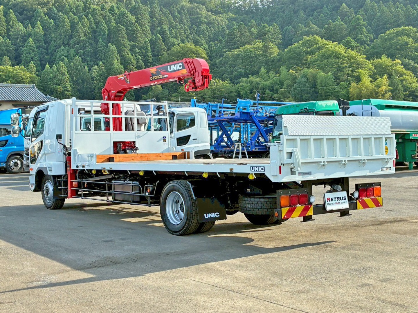 三菱 ファイター 2KG-FK62FZの写真3