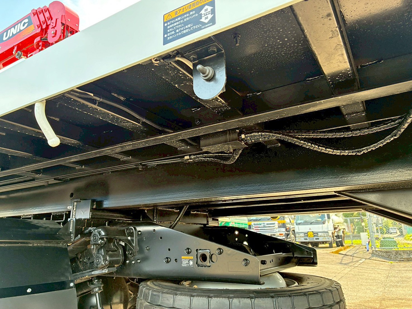 シャーシとネタの状態です。(縦ネタ・横ネタは鉄製です)|三菱 ファイター 2KG-FK62FZの写真6
