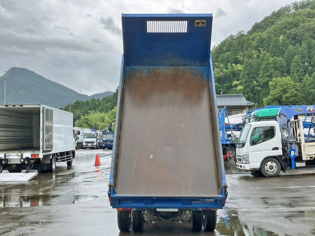 日野 デュトロ 2KG-XZU675T(4WD)の写真9